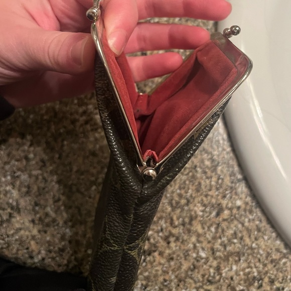 Vintage Louis Vuitton cigarette hand bag real authentic - Picture 3 of 7